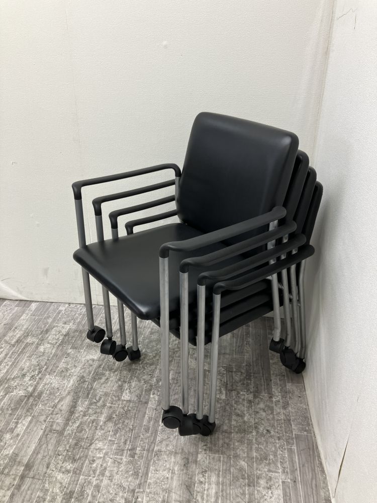 イノウエ 固定肘付スタッキングチェア BAS-P420A 固定肘付スタッキングチェア BAS-P420A