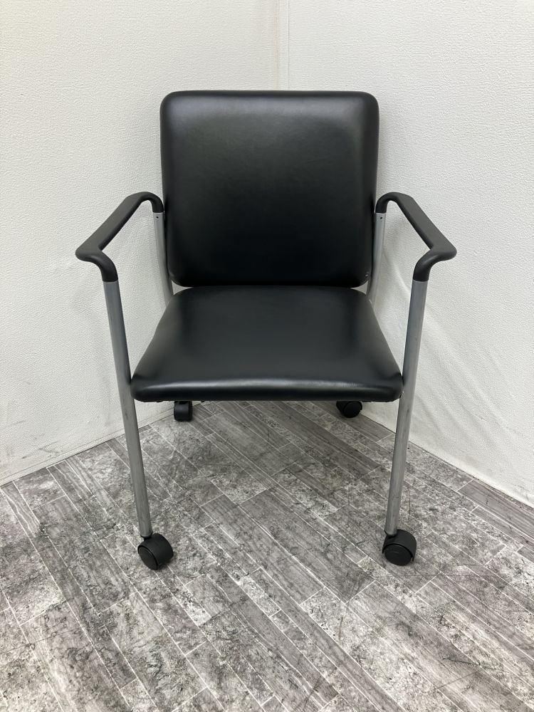 イノウエ 固定肘付スタッキングチェア BAS-P420A 固定肘付スタッキングチェア BAS-P420A