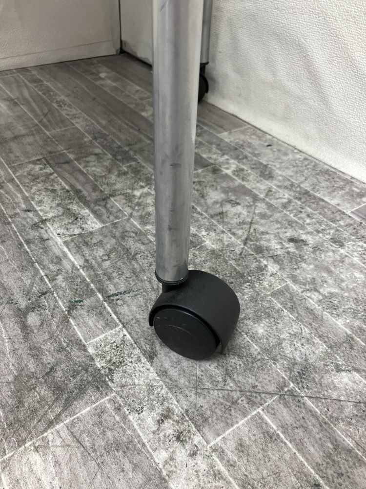 イノウエ 固定肘付スタッキングチェア BAS-P420A 固定肘付スタッキングチェア BAS-P420A