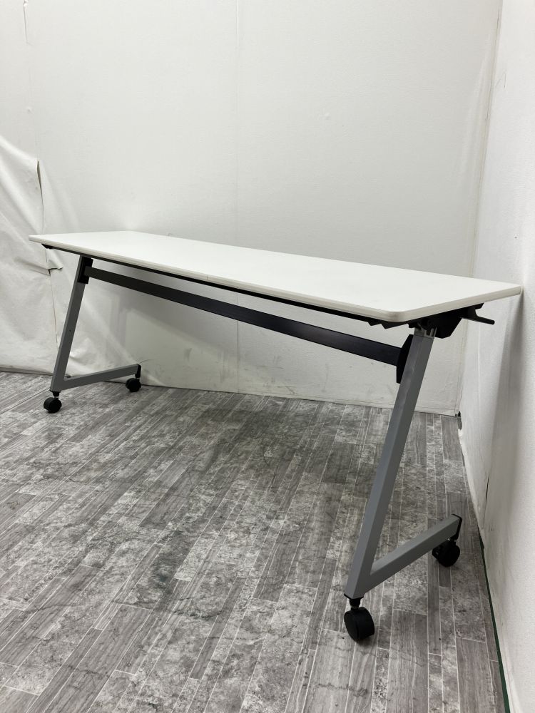 イトーキ 1800サイドスタックテーブル THXP-184X-W9 1800サイドスタックテーブル THXP-184X-W9