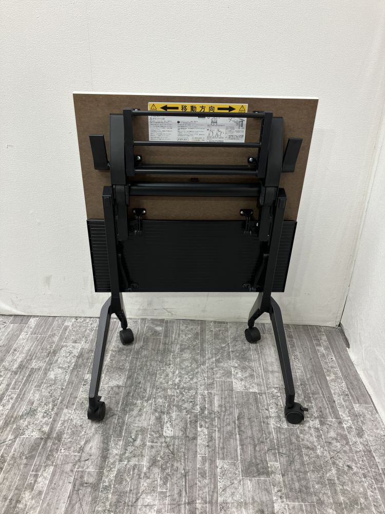 ウチダ 650サイドスタックテーブル パラグラフ(Paragraph)シリーズ 650サイドスタックテーブル パラグラフ(Paragraph)シリーズ