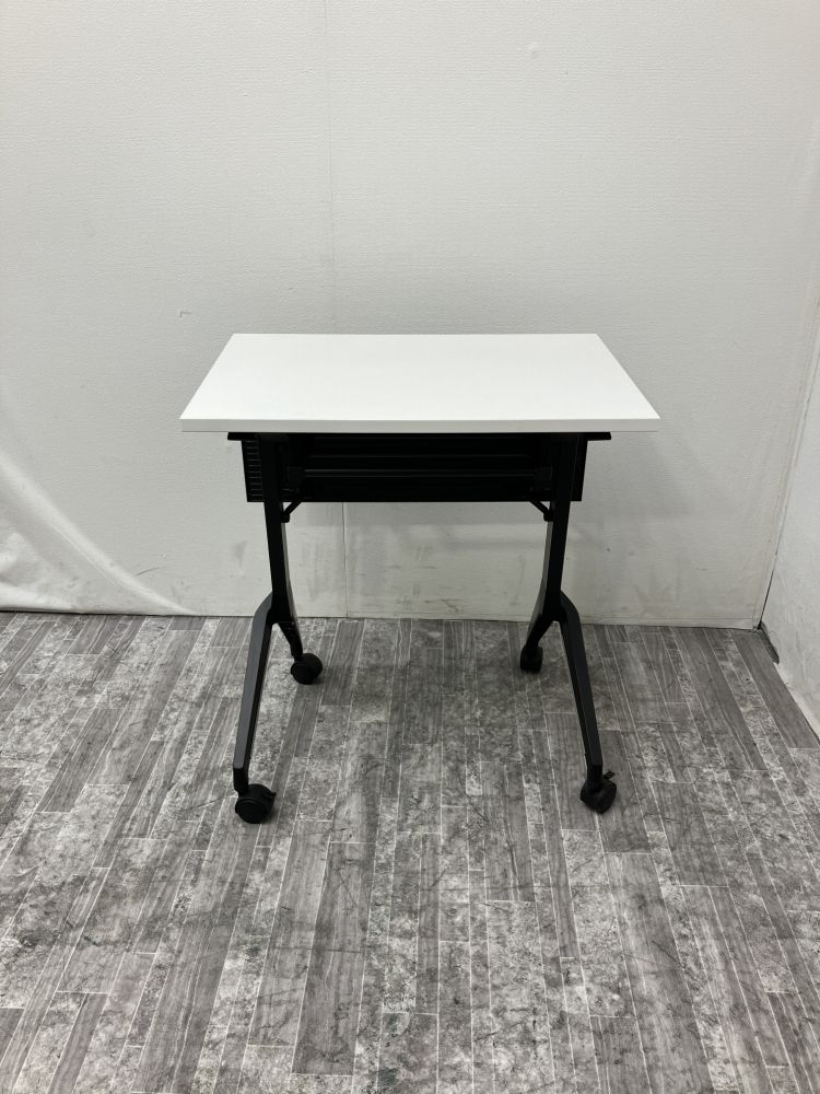 ウチダ 650サイドスタックテーブル パラグラフ(Paragraph)シリーズ 650サイドスタックテーブル パラグラフ(Paragraph)シリーズ