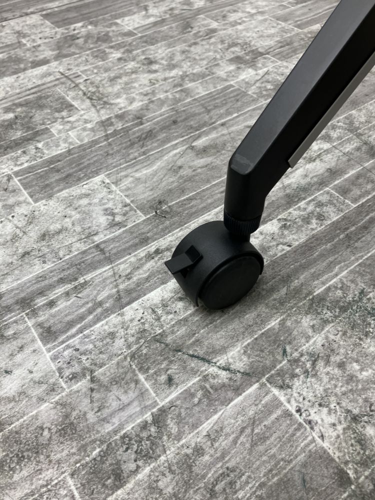 ウチダ 650サイドスタックテーブル パラグラフ(Paragraph)シリーズ 650サイドスタックテーブル パラグラフ(Paragraph)シリーズ