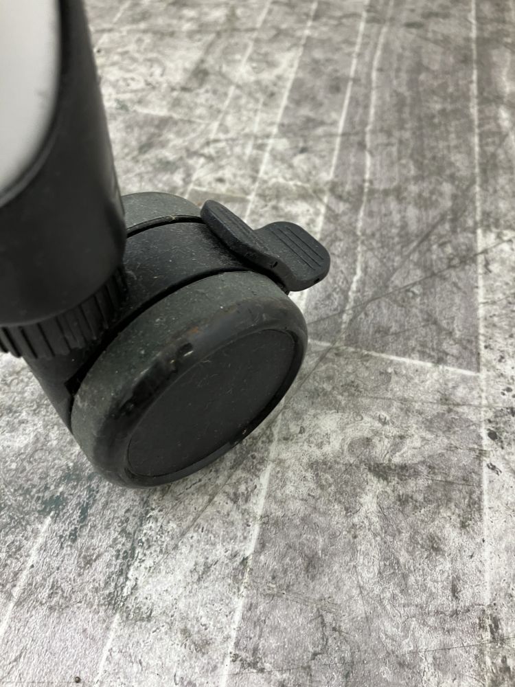 井上金庫 1800サイドスタックテーブル ZBR-1860 1800サイドスタックテーブル ZBR-1860