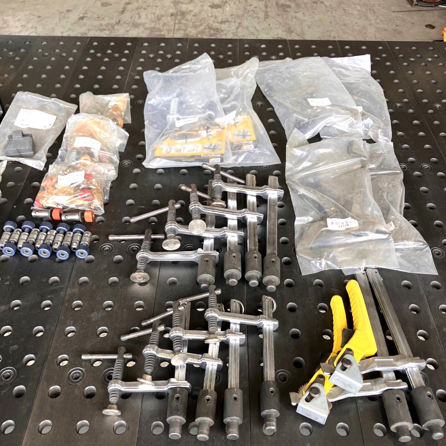 Strong Hand Tools BUILDPROMAXテーブル溶接テーブル  BUILDPROMAXテーブル溶接テーブル 