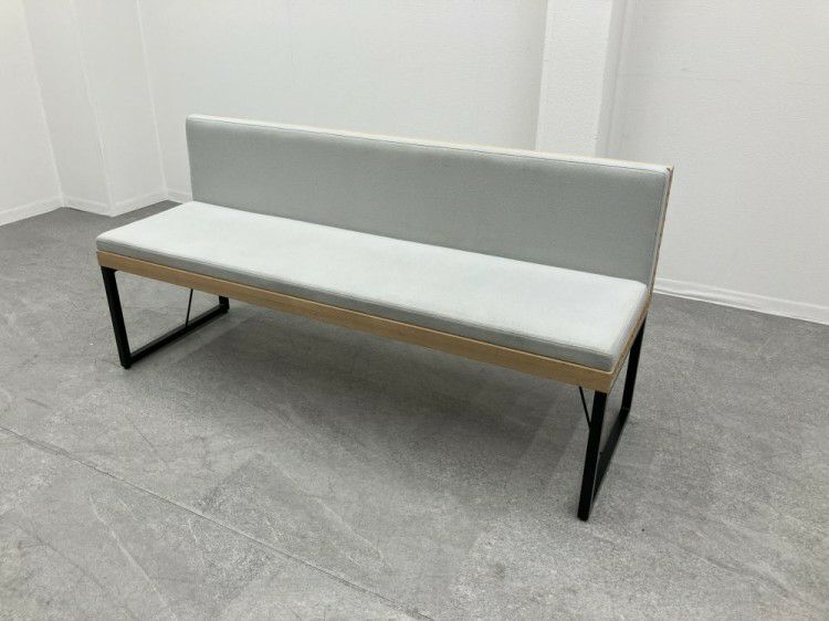 三重県にて 1500ロビーソファ を買取致しました。