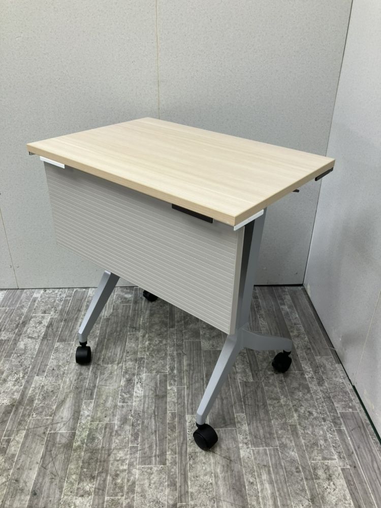 ウチダ 650サイドスタックテーブル  650サイドスタックテーブル 