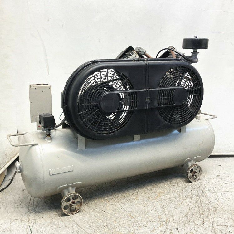 三重県にて アネスト岩田 給油式レシプロコンプレッサー3.7kW/5馬力 TLP37B-10 を買取致しました。