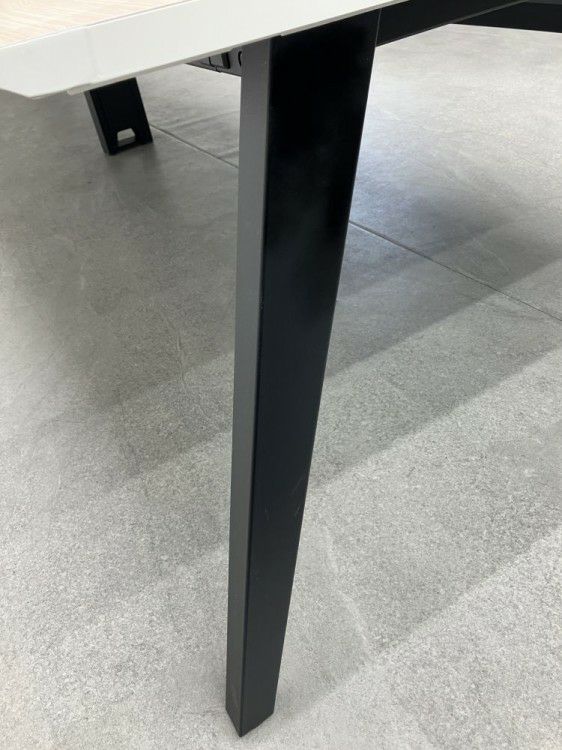 三重県にて 品番 コクヨ4800フリーアドレスデスク を買取致しました。