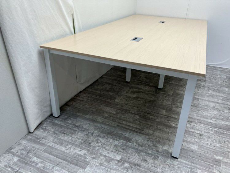 愛知県にて 2400ミーティングテーブル を買取致しました。