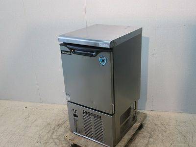 愛知県にて 大和冷機 25kg製氷機 DRI-25LME1 を買取致しました。
