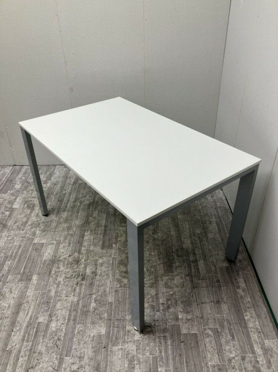 三重県にて  1200ミーティングテーブル  を買取致しました。