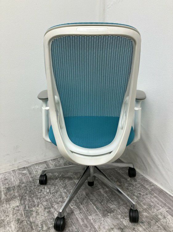 愛知県にて オカムラ 可動肘付シルフィーチェア  を買取致しました。