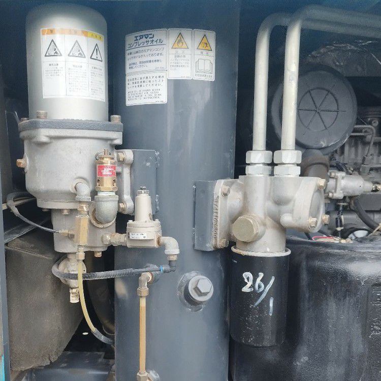 愛知県にて 北越工業/エアマン エンジンコンプレッサー PDS125S を買取致しました。