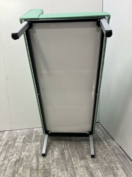 三重県にて トヨスチール 1200ロビーソファ  を買取致しました。