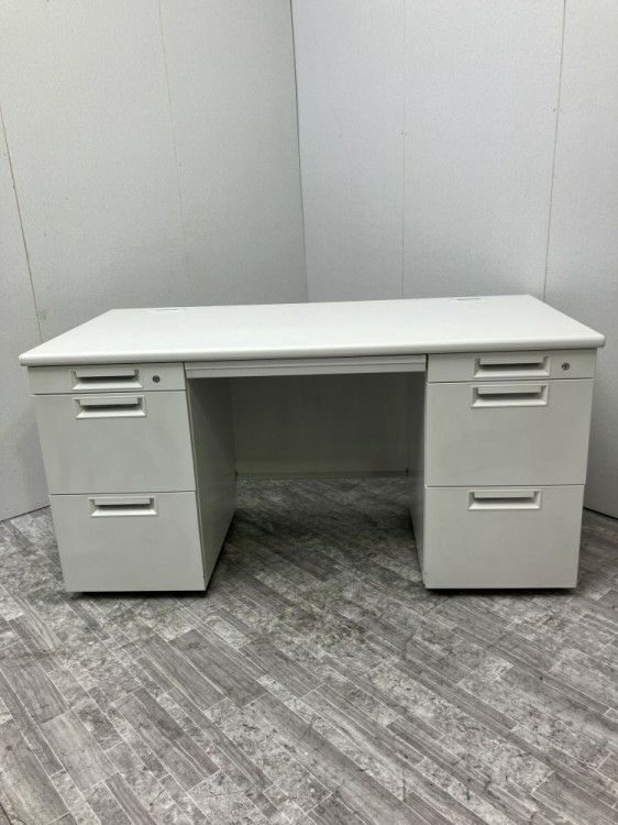 三重県にて プラス 1400両袖デスク  を買取致しました。