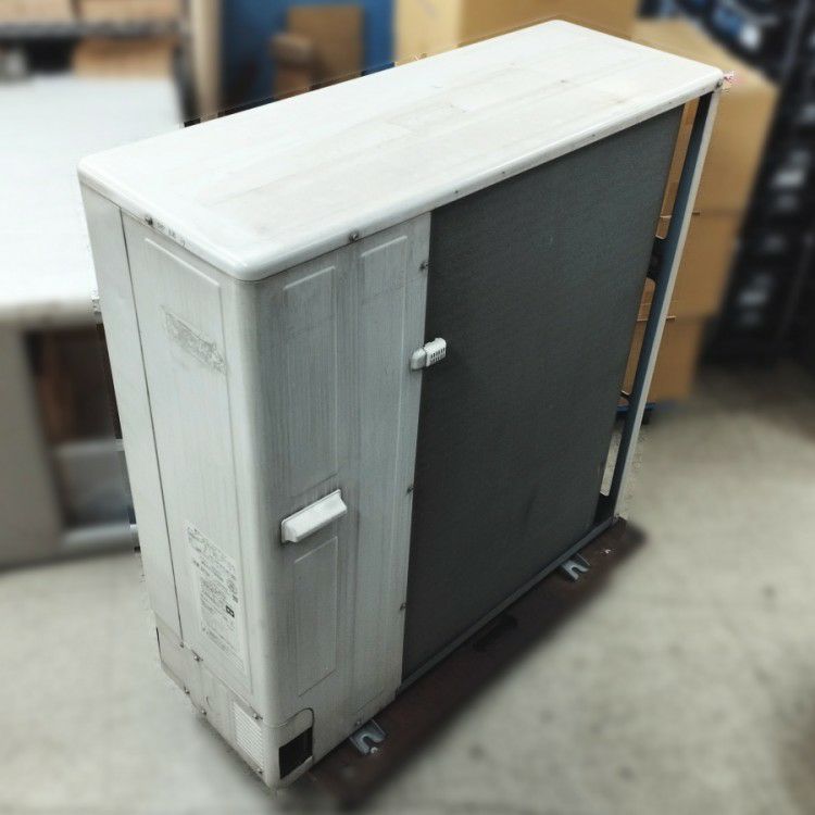 岐阜県にて 東芝 5馬力天吊エアコン2019年製AIC-RP1403H/ROA-AP1407H ACEA14037X を買取致しました。