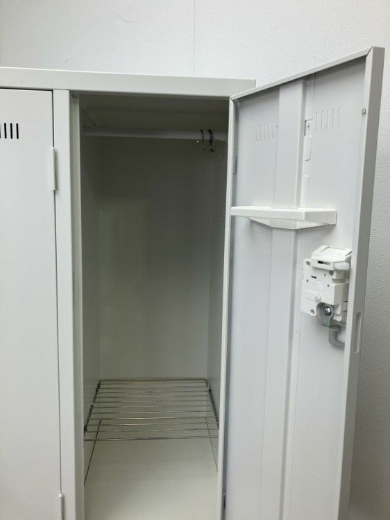 三重県にて SEIKO FAMILY（生興） 生興6人用ロッカー  を買取致しました。