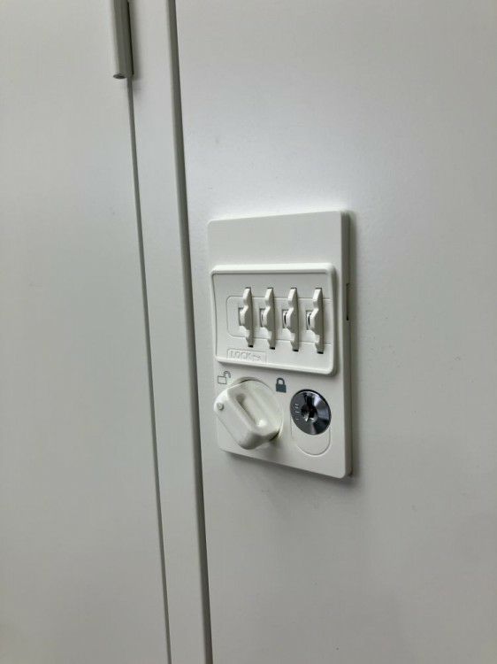 三重県にて SEIKO FAMILY（生興） 生興6人用ロッカー  を買取致しました。