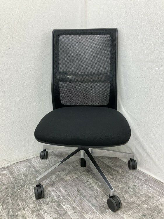 愛知県にて コクヨ エントリーチェア  を買取致しました。