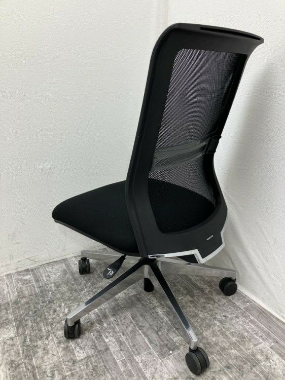 愛知県にて コクヨ エントリーチェア  を買取致しました。