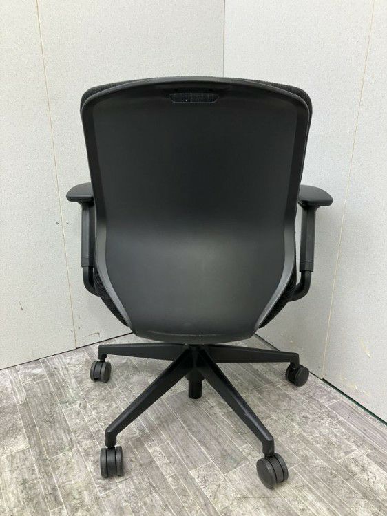 三重県にて ウチダ（内田洋行） 可動肘付クレネチェア  を買取致しました。