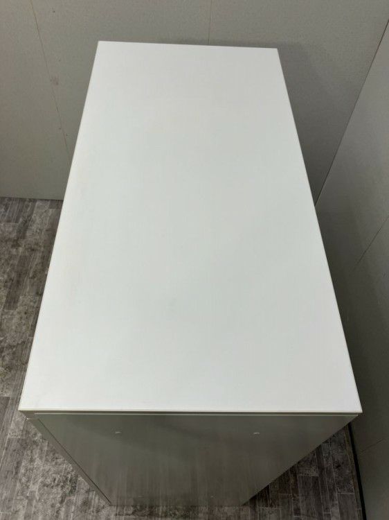 愛知県にて オカムラ 天板付3段ラテラル書庫  を買取致しました。