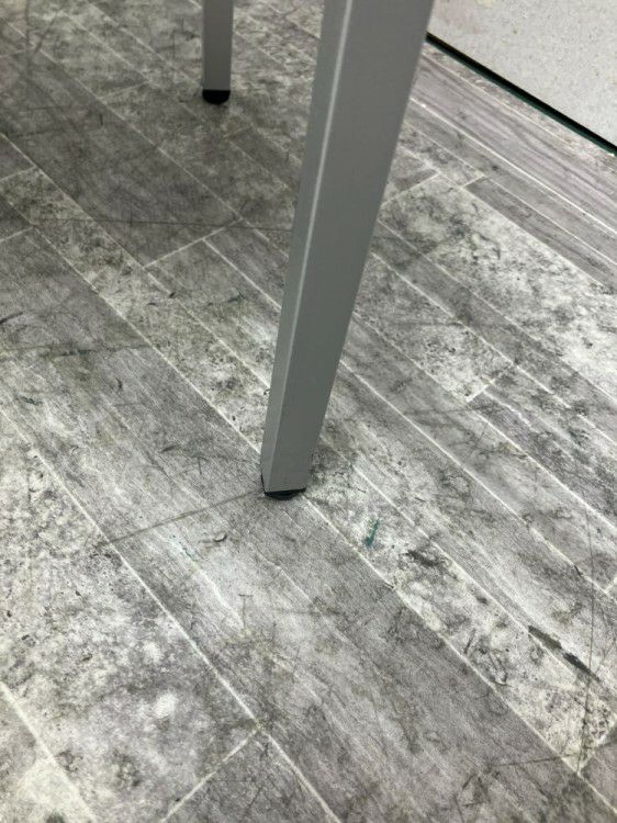 三重県にて オカムラ 4L93シリーズ電話台  を買取致しました。