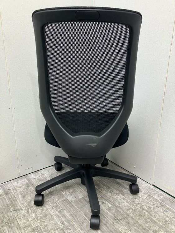 愛知県にて イトーキ コルトチェア  を買取致しました。