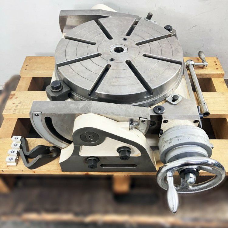 三重県にて 津田駒 傾斜円テーブル TT-300 を買取致しました。