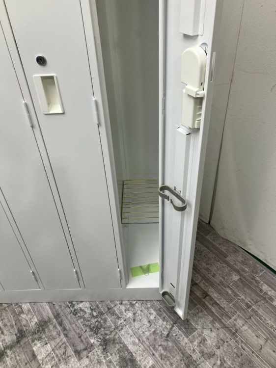 岐阜県にて コクヨ 5人用ロッカー  を買取致しました。