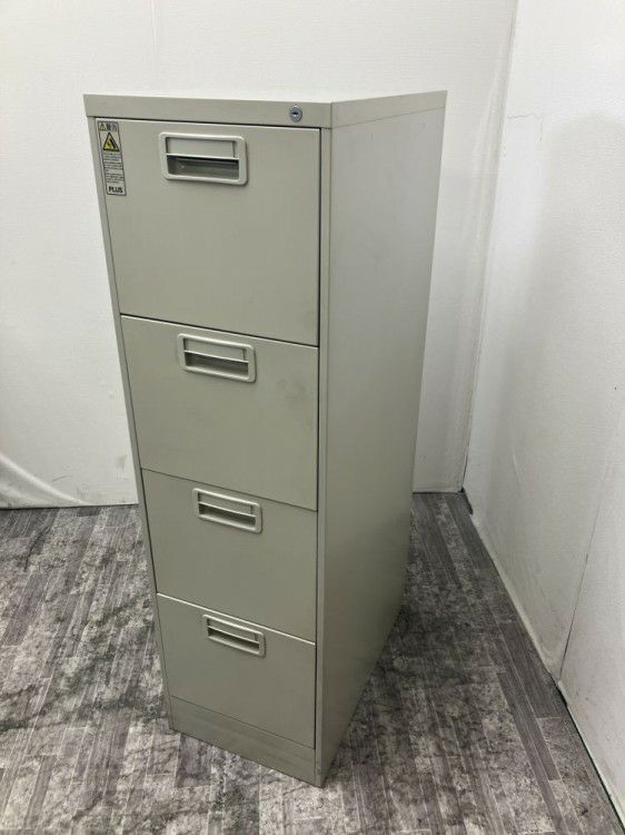 愛知県にて プラス 4段キャビネット  を買取致しました。