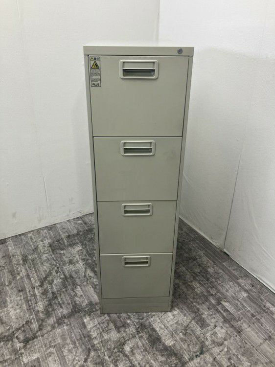 愛知県にて プラス 4段キャビネット  を買取致しました。