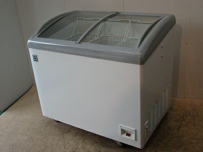 三重県にて レマコム 冷凍ショーケース RIS-266F を買取致しました。 三重県にて レマコム 冷凍ショーケース RIS-266F を買取致しました。