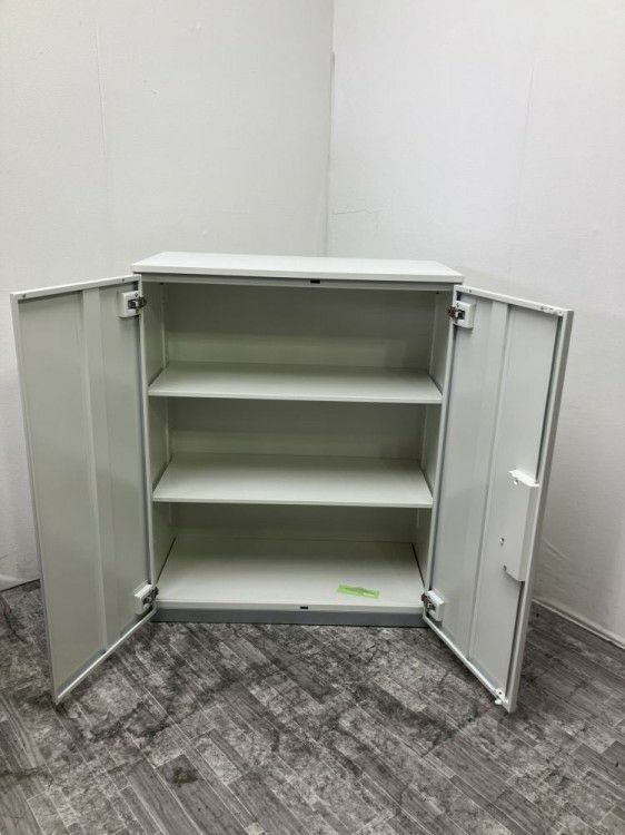 愛知県にて プラス 天板付き両開き書庫  を買取致しました。