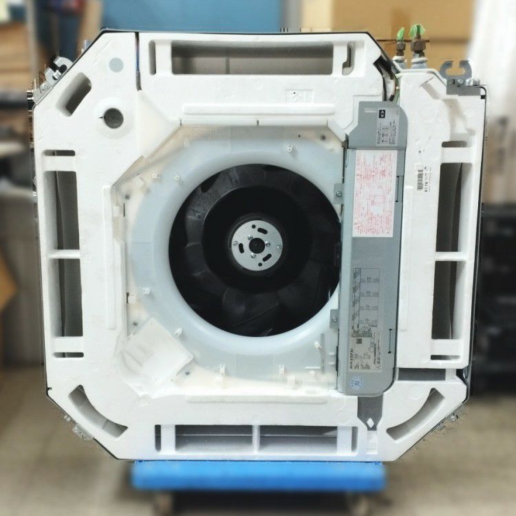 愛知県にて DAIKIN/ダイキン 2018年製天カセエアコン SZRC40BCV を買取致しました。