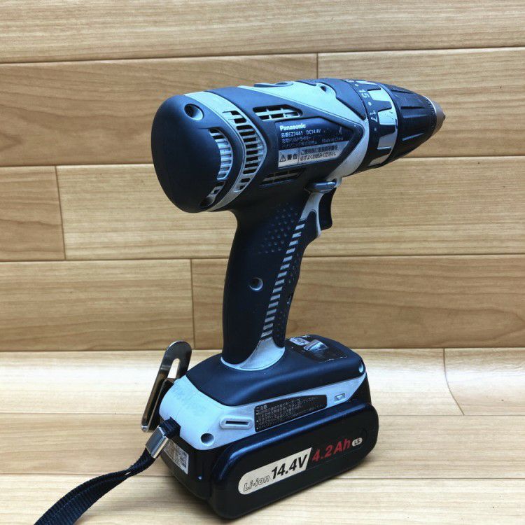 三重県にて パナソニック 充電ドリルドライバー EZ7441LS2S-H を買取致しました。