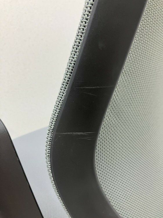 岐阜県にて オカムラ 固定肘付CG-Mチェア  を買取致しました。