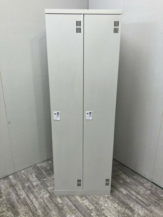 岐阜県にて 東京鋼器 2人用ロッカー  を買取致しました。