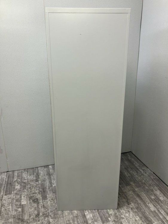 岐阜県にて 東京鋼器 2人用ロッカー  を買取致しました。