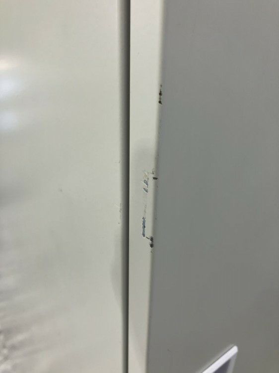 岐阜県にて 東京鋼器 2人用ロッカー  を買取致しました。