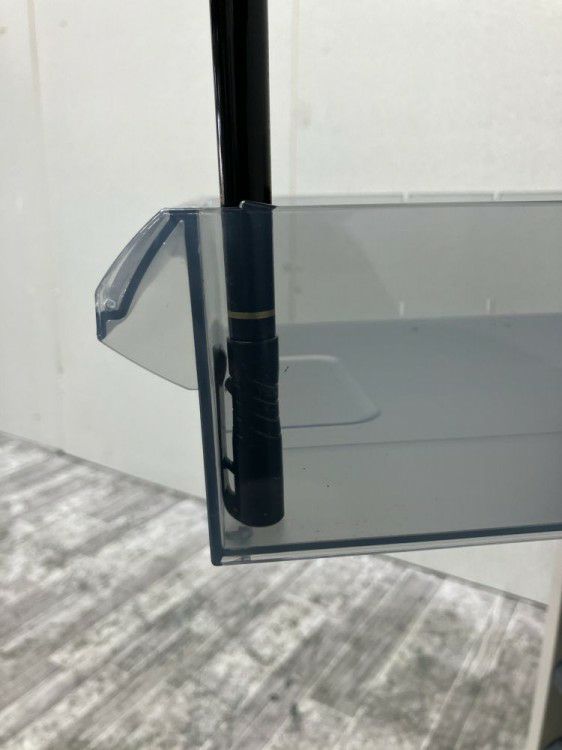 岐阜県にて  A4クリアケース書庫  を買取致しました。