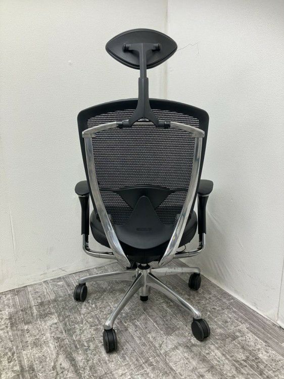 岐阜県にて オカムラ 可動肘付コンテッサチェア を買取致しました。