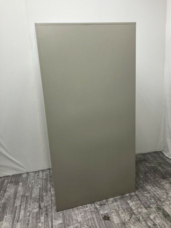 岐阜県にて コクヨ 3人用ロッカー を買取致しました。