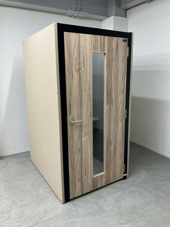 岐阜県にて 東京鋼器 1人用ワークブース  を買取致しました。