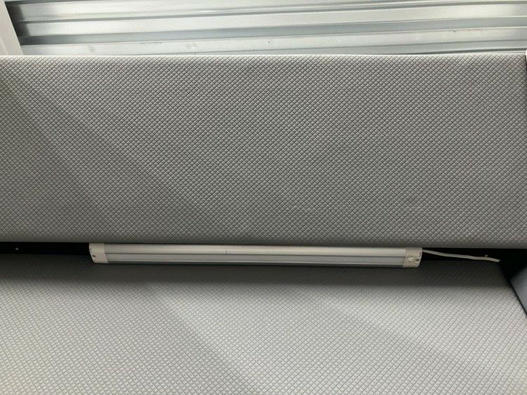 岐阜県にて 東京鋼器 1人用ワークブース  を買取致しました。