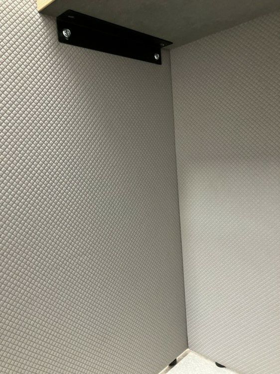 岐阜県にて 東京鋼器 1人用ワークブース  を買取致しました。