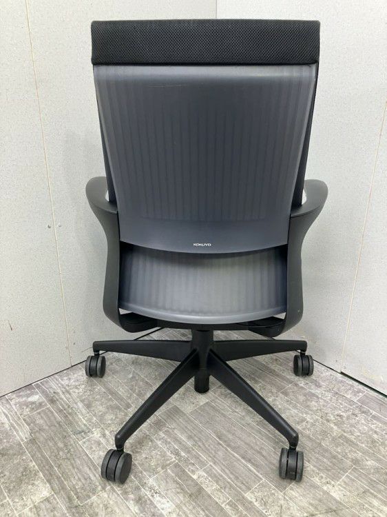 三重県にて コクヨ 固定肘付M4チェア  を買取致しました。