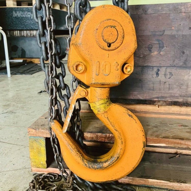 愛知県にて KITO/キトー 10t手動チェーンブロック CB100 を買取致しました。