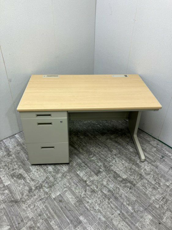 愛知県にて トヨスチール 1200片袖デスク  を買取致しました。